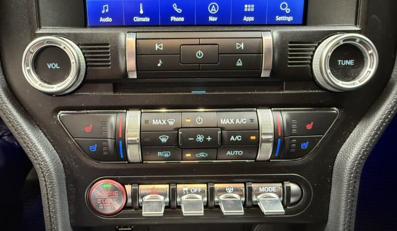 
								2021 Ford Mustang EcoBoost Premium full									