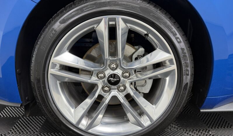 
								2021 Ford Mustang EcoBoost Premium full									