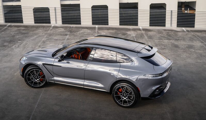 
								2021 Aston Martin DBX Twin-Turbocharged full									