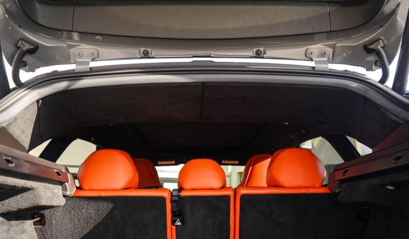 
								2021 Aston Martin DBX Twin-Turbocharged full									