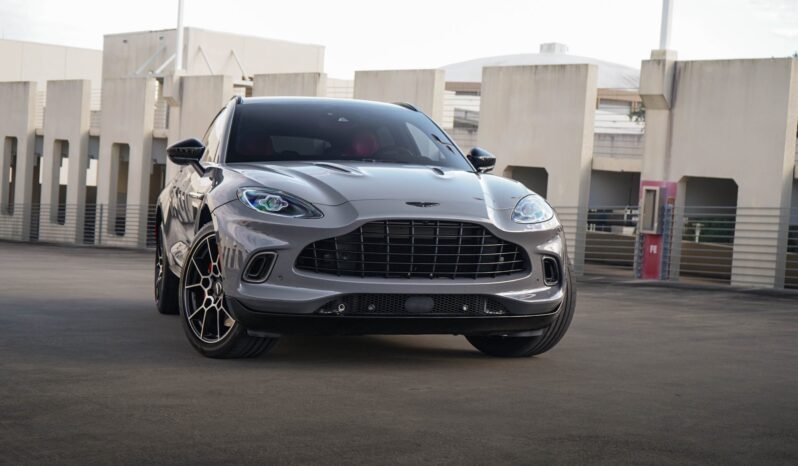 
								2021 Aston Martin DBX Twin-Turbocharged full									