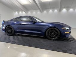
										2019 Ford Mustang GT 5.0L V8 full									
