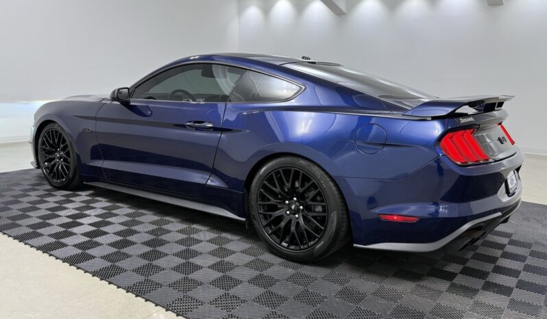 
								2019 Ford Mustang GT 5.0L V8 full									