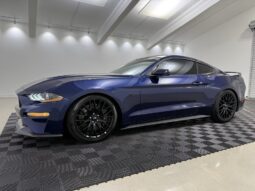
										2019 Ford Mustang GT 5.0L V8 full									