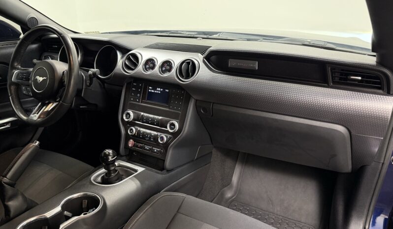 
								2019 Ford Mustang GT 5.0L V8 full									