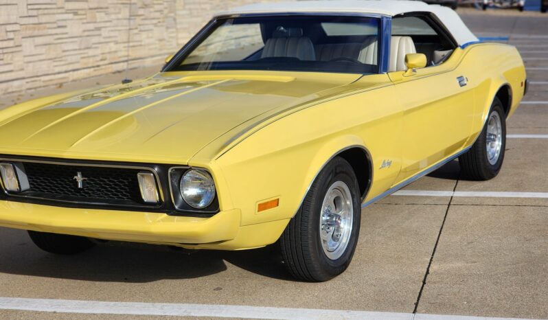 
								1973 Ford Mustang Convertible full									