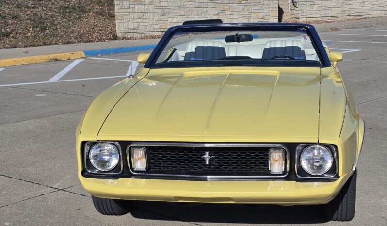 
								1973 Ford Mustang Convertible full									