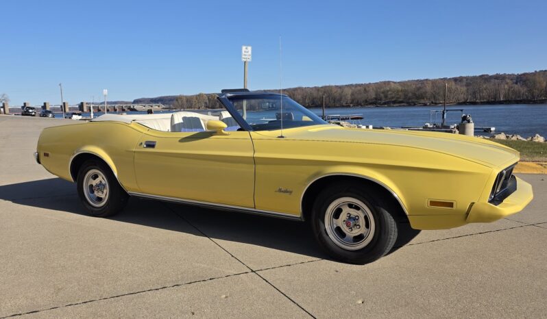 
								1973 Ford Mustang Convertible full									
