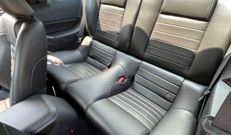 
								2009 Ford Mustang Shelby GT500 Coupe full									