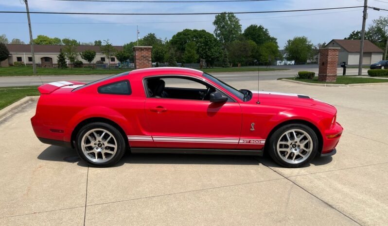 
								2009 Ford Mustang Shelby GT500 Coupe full									