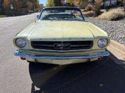 
										1965 Ford Mustang Convertible full									