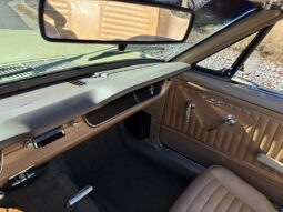 
										1965 Ford Mustang Convertible full									