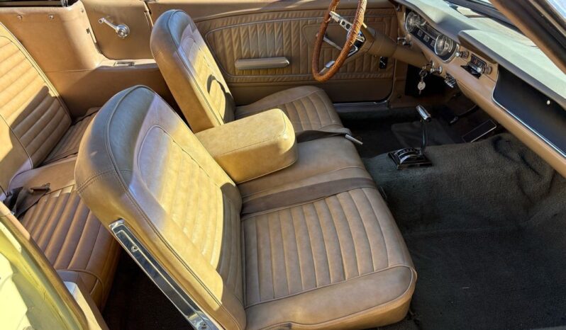 
								1965 Ford Mustang Convertible full									