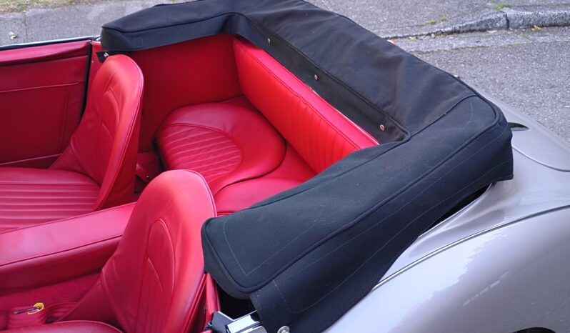 
								1967 Austin-Healey 3000 BJ8 Mk III full									