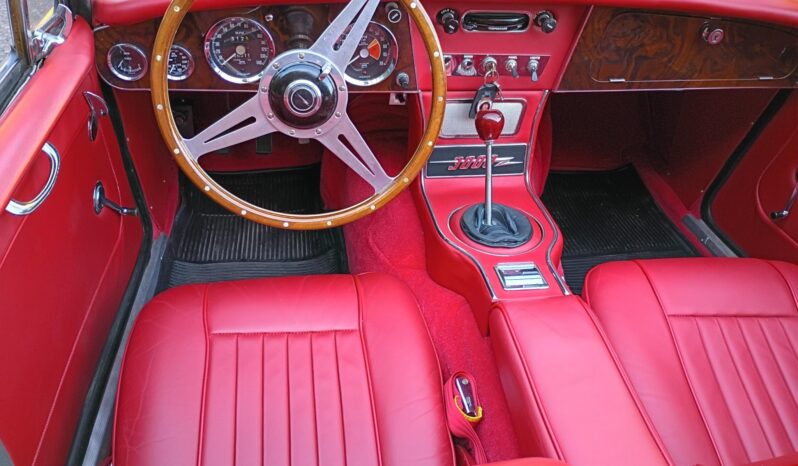 
								1967 Austin-Healey 3000 BJ8 Mk III full									