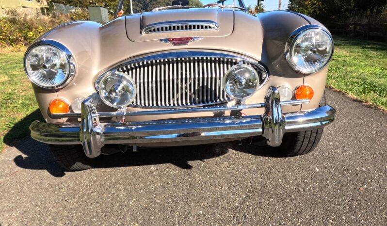 
								1967 Austin-Healey 3000 BJ8 Mk III full									