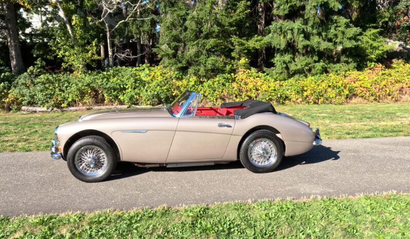 
								1967 Austin-Healey 3000 BJ8 Mk III full									