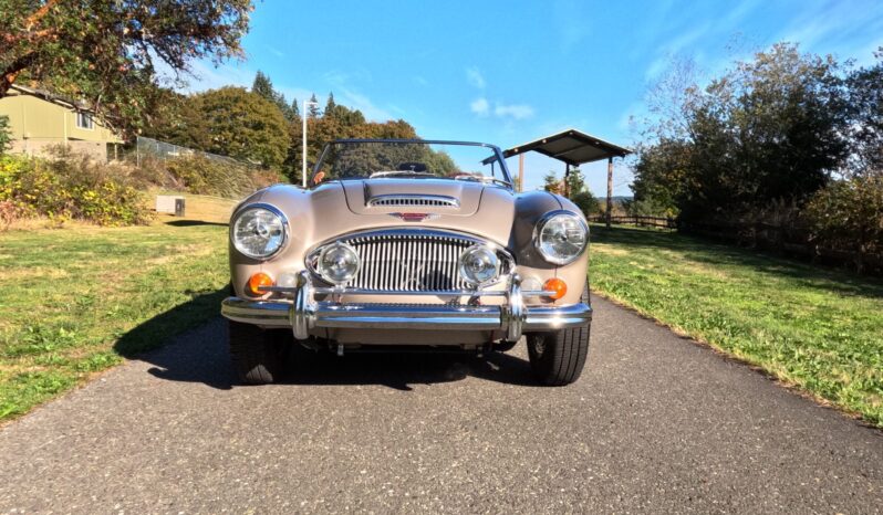
								1967 Austin-Healey 3000 BJ8 Mk III full									