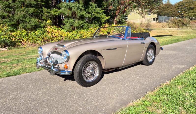 
								1967 Austin-Healey 3000 BJ8 Mk III full									