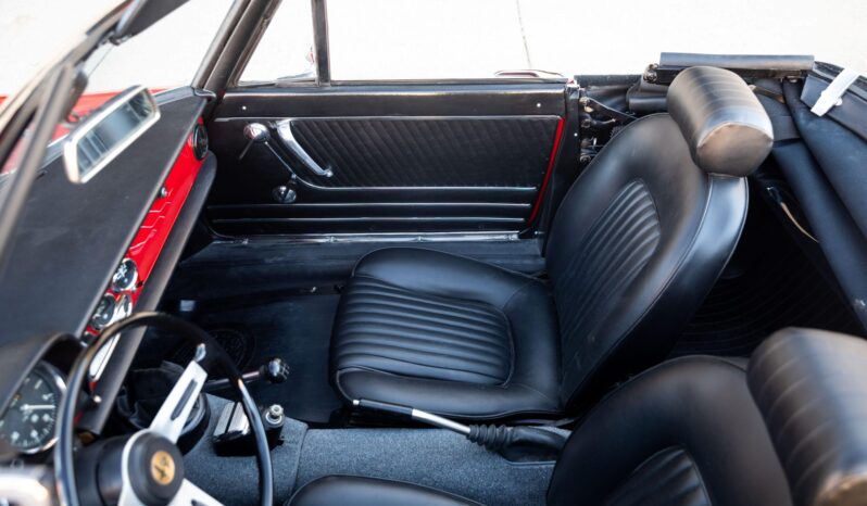 
								1967 Alfa Romeo 1600 Spider Duetto full									