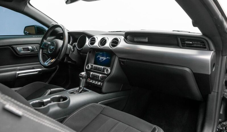 
								2021 Ford Mustang GT full									