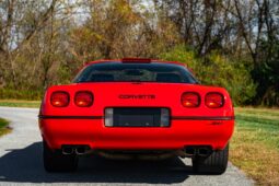 
										1990 Chevrolet Corvette ZR-1 full									