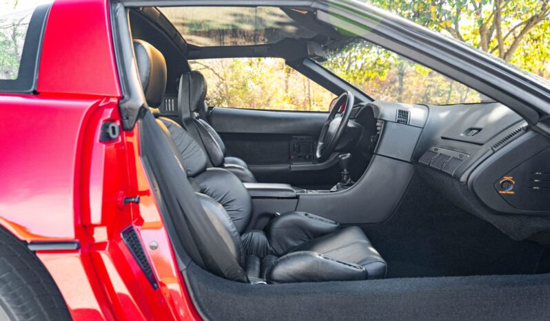 
								1990 Chevrolet Corvette ZR-1 full									