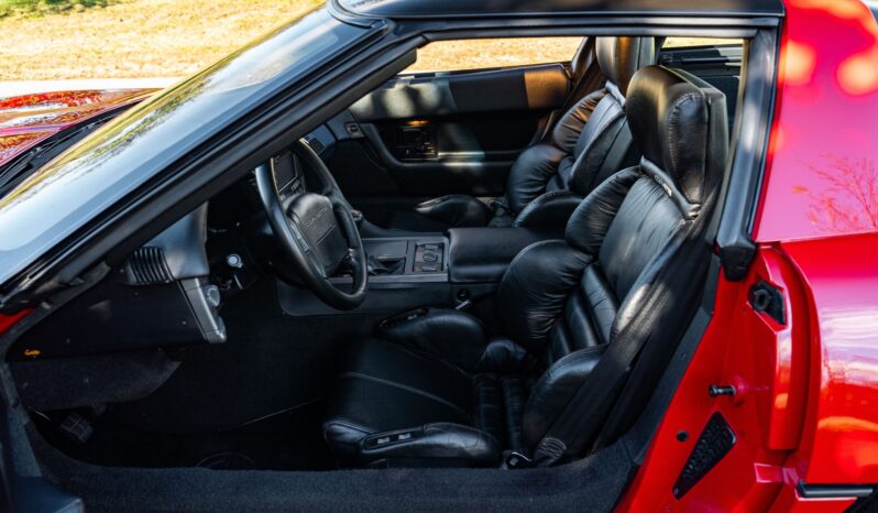 
								1990 Chevrolet Corvette ZR-1 full									