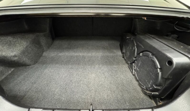 
								2005 Ford Mustang GT Coupe 4.6L 3V V8 full									