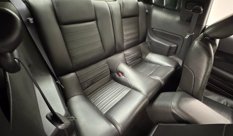 
								2005 Ford Mustang GT Coupe 4.6L 3V V8 full									