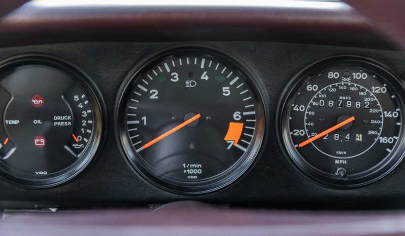 
								1985 Porsche 911 Carrera Targa full									