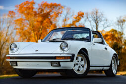 
										1985 Porsche 911 Carrera Targa full									