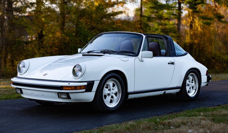 
								1985 Porsche 911 Carrera Targa full									