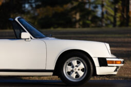 
										1985 Porsche 911 Carrera Targa full									
