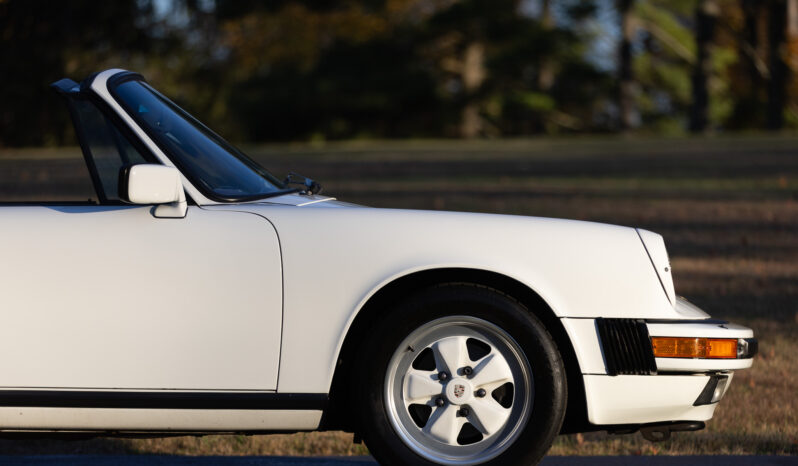 
								1985 Porsche 911 Carrera Targa full									
