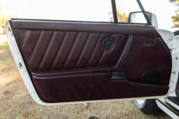 
										1985 Porsche 911 Carrera Targa full									