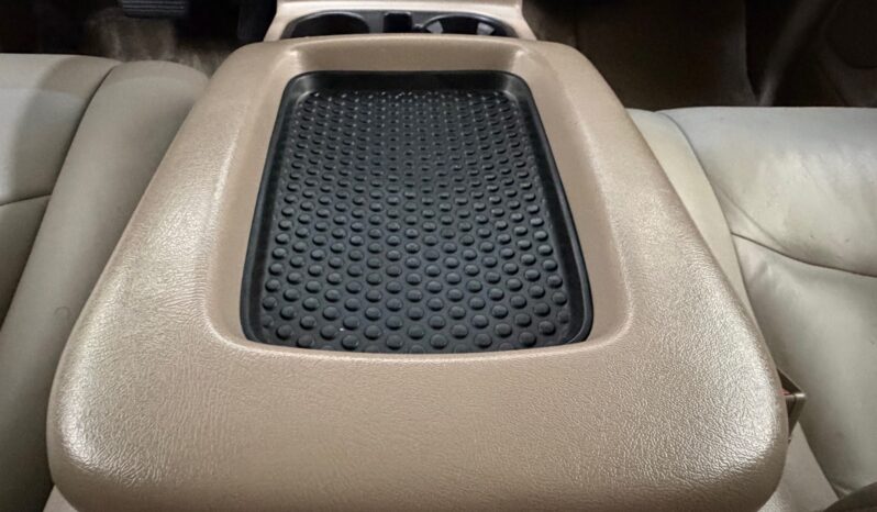 
								2005 Chevrolet Suburban 1500 LT Z71 4×4 full									