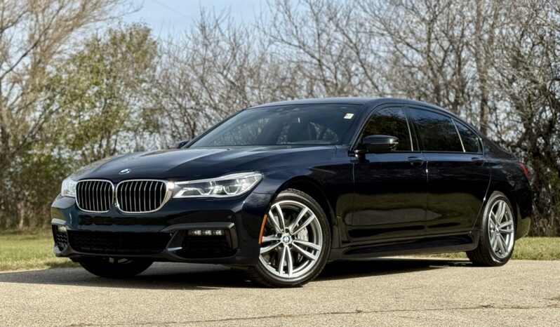 
								2019 BMW 750i xDrive M Sport full									