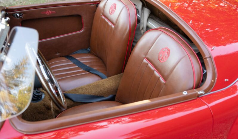 
								1959 MG MGA 1500 Roadster full									