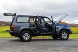 
										1994 Toyota Land Cruiser FZJ80 full									