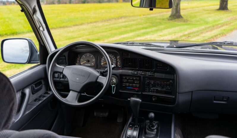 
								1994 Toyota Land Cruiser FZJ80 full									