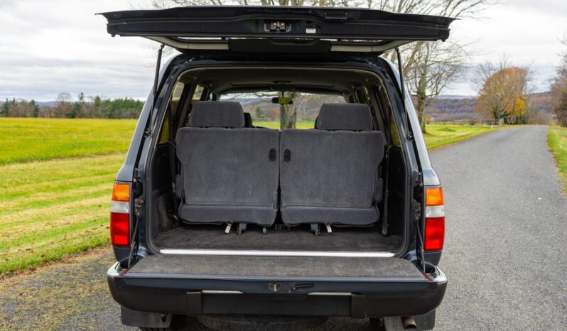 
								1994 Toyota Land Cruiser FZJ80 full									