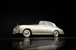 
										1963 Rolls-Royce Silver Cloud III full									
