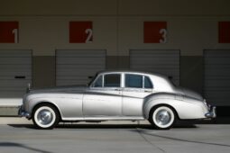 
										1963 Rolls-Royce Silver Cloud III full									