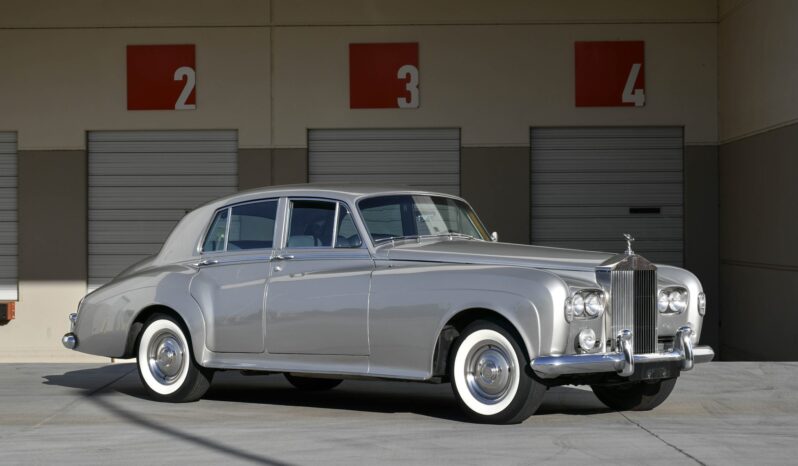 
								1963 Rolls-Royce Silver Cloud III full									