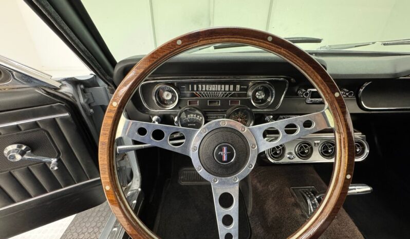 
								1965 Ford Mustang Fastback 302ci V8 full									