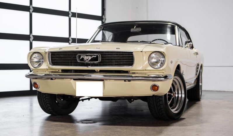 
								1966 Ford Mustang Convertible 289 full									