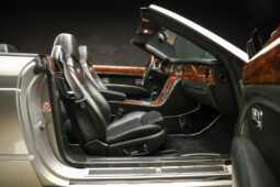 
										2008 Bentley Azure full									