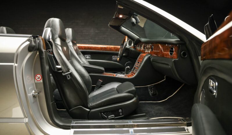 
								2008 Bentley Azure full									