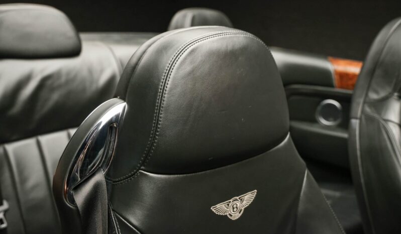 
								2008 Bentley Azure full									